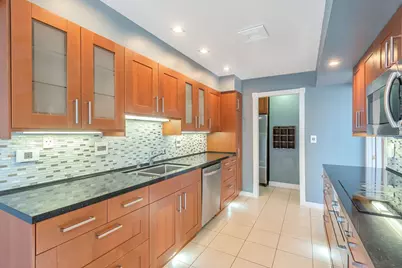 651 Port Dr 208, San Mateo, CA 94404 - Photo 8