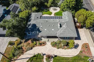 495 Arboleda Dr, Los Altos, CA 94024 - Photo 50