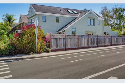 317 Centennial St, Santa Cruz, CA 95060 - Photo 4