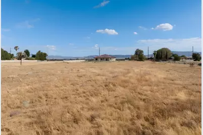 1805 W Columbia Way, Lancaster, CA 93534 - Photo 14