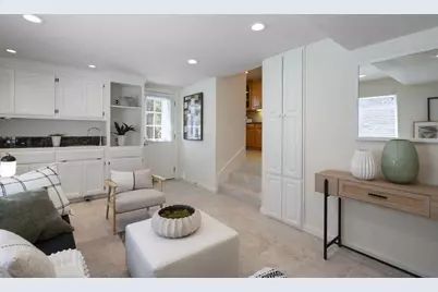 1128 Hawthorne Dr, San Mateo, CA 94402 - Photo 26