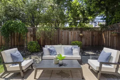 1128 Hawthorne Dr, San Mateo, CA 94402 - Photo 12