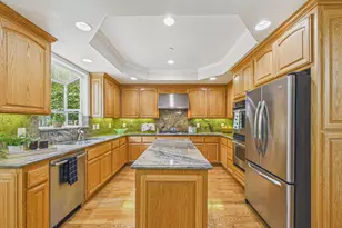 18458 Pepper St, Castro Valley, CA 94546 - Photo 12