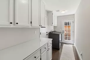 811 Schooner Bay Dr, Redwood City, CA 94065 - Photo 10