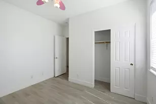 5176 W Oslin Ave, Fresno, CA 93722 - Photo 20