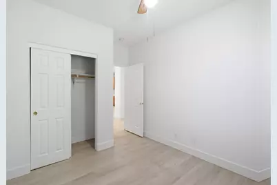 5176 W Oslin Ave, Fresno, CA 93722 - Photo 18