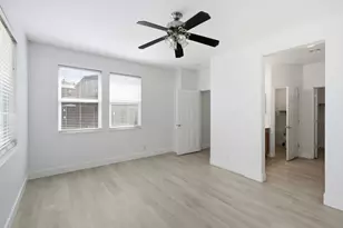 5176 W Oslin Ave, Fresno, CA 93722 - Photo 16