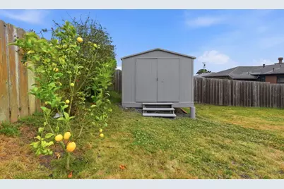851 Beechwood Dr, Daly City, CA 94015 - Photo 26