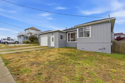851 Beechwood Dr, Daly City, CA 94015 - Photo 4