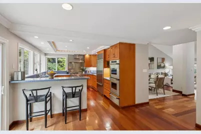 3481 La Mesa Dr, San Carlos, CA 94070 - Photo 18