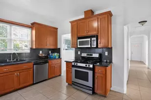 7221 Forest St, Gilroy, CA 95020 - Photo 6