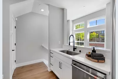 2112 Latham St, Mountain View, CA 94040 - Photo 14