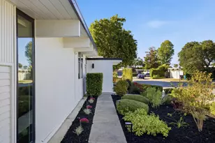 697 Vanessa Dr, San Mateo, CA 94402 - Photo 40