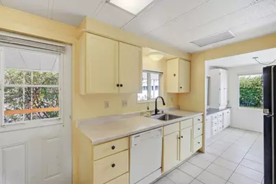 2395 Delaware Avenue 122, Santa Cruz, CA 95060 - Photo 12