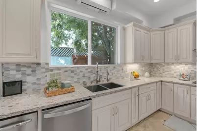 727 Lakehaven Dr, Sunnyvale, CA 94089 - Photo 16