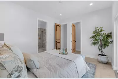 727 Lakehaven Dr, Sunnyvale, CA 94089 - Photo 40