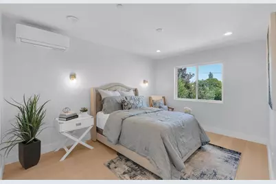 727 Lakehaven Dr, Sunnyvale, CA 94089 - Photo 32