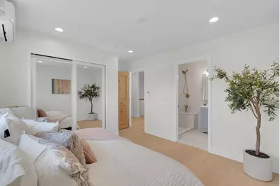 727 Lakehaven Dr, Sunnyvale, CA 94089 - Photo 30