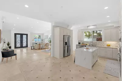 727 Lakehaven Dr, Sunnyvale, CA 94089 - Photo 10
