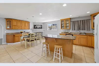 9 Hughes Rd, Watsonville, CA 95076 - Photo 14