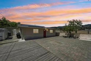 9 Hughes Rd, Watsonville, CA 95076 - Photo 44
