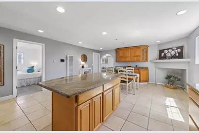 9 Hughes Rd, Watsonville, CA 95076 - Photo 16