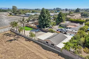 9 Hughes Rd, Watsonville, CA 95076 - Photo 42