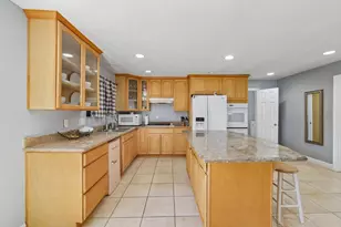 9 Hughes Rd, Watsonville, CA 95076 - Photo 16