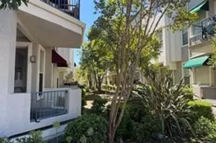 601 Baltic Cir 607, Redwood City, CA 94065 - Photo 2