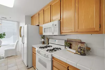 Baltic Cir, Redwood City, CA 94065 - Photo 8