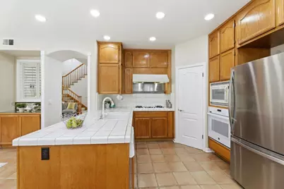 3044 Calle De Las Flores, San Jose, CA 95148 - Photo 16