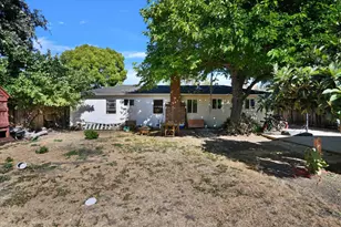 443 Fourth Ave, Redwood City, CA 94063 - Photo 32