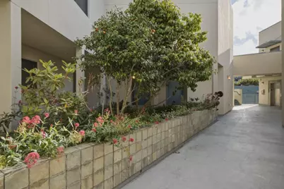 1 San Bruno Ave N, Brisbane, CA 94005 - Photo 36