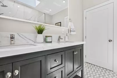 2201 Hillside Dr, Burlingame, CA 94010 - Photo 34
