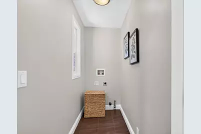 2201 Hillside Dr, Burlingame, CA 94010 - Photo 18