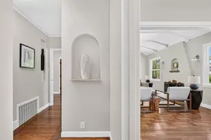 2201 Hillside Dr, Burlingame, CA 94010 - Photo 30