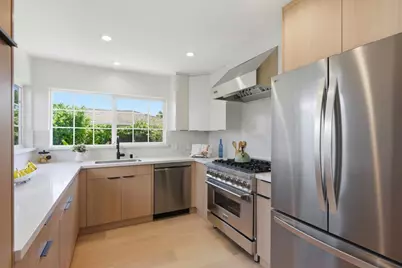 372 Mullet Ct, Foster City, CA 94404 - Photo 18