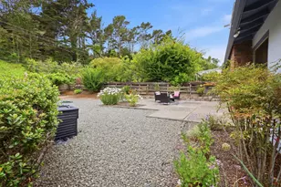 2821 Oakmont Dr, San Bruno, CA 94066 - Photo 36