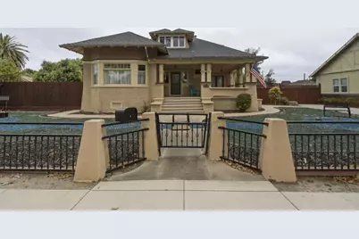 862 4th St, Hollister, CA 95023 - Photo 2
