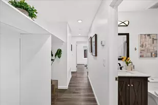289 Martinvale Ln, San Jose, CA 95119 - Photo 14