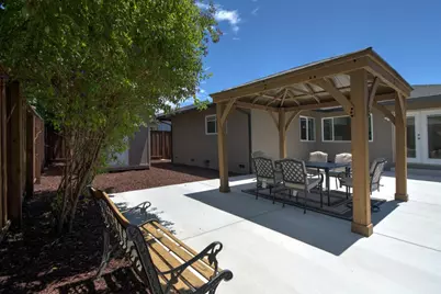 5691 San Lorenzo Dr, San Jose, CA 95123 - Photo 18