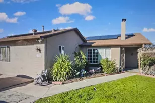1380 Saluda A, San Jose, CA 95121 - Photo 1