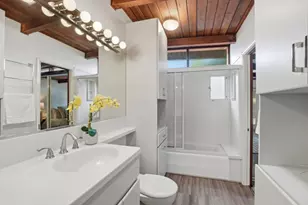 18 Hillbarn Ct, San Mateo, CA 94403 - Photo 32