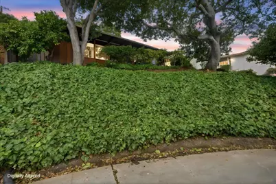 18 Hillbarn Ct, San Mateo, CA 94403 - Photo 2