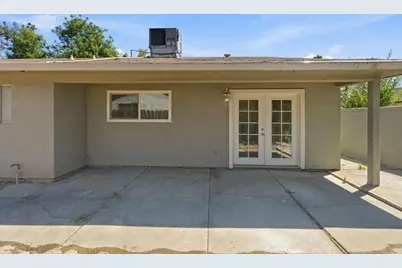 8711 Kelley Dr, Stockton, CA 95209 - Photo 22
