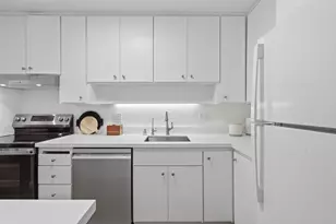 845 N Humboldt St 210, San Mateo, CA 94401 - Photo 8