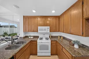641 Eden St, Gilroy, CA 95020 - Photo 18
