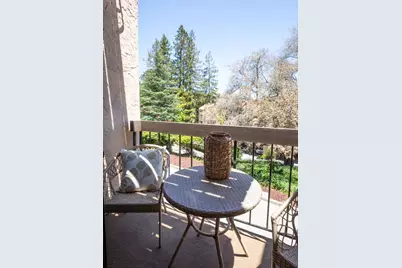 2379 Lyall Way, Belmont, CA 94002 - Photo 8