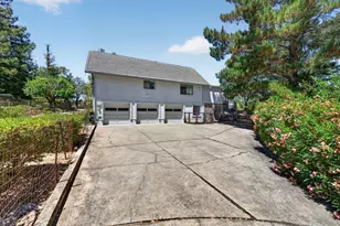 13204 Wright Way, Los Altos Hills, CA 94022 - Photo 8