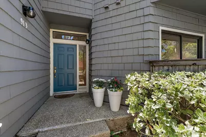 913 Shoreline Dr, San Mateo, CA 94404 - Photo 4